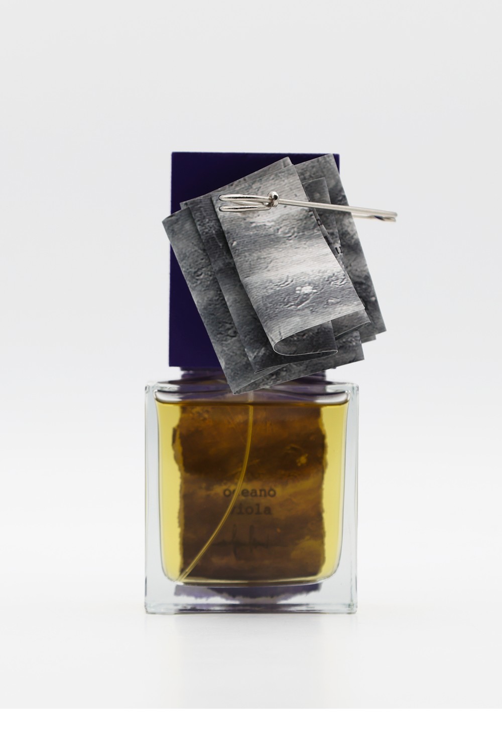 Flacon Filippo Sorcinelli Oceano Viola extrait de parfum, collection UNUM