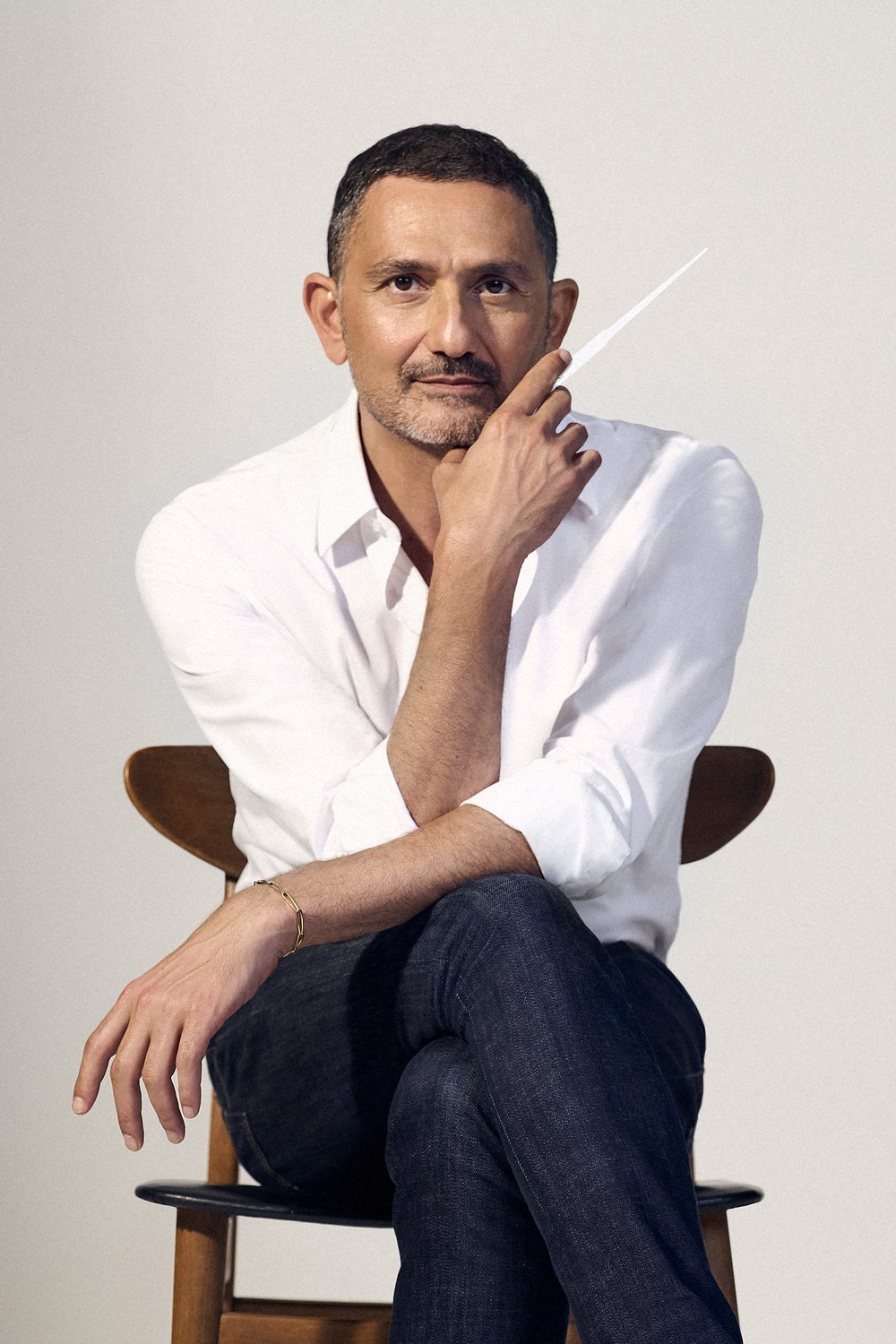 Francis Kurkdjian, parfumeur et cofondateur de Maison Francis Kurkdjian, portrait officiel
