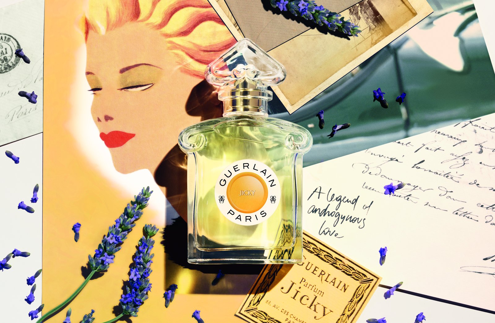 Mise en scène Jicky Guerlain dans un champ de lavande