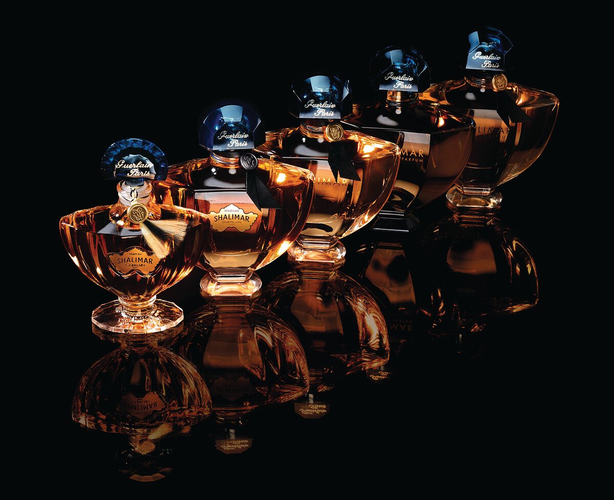 Shalimar de Guerlain, mise en scène patrimoniale du flacon Baccarat 1925